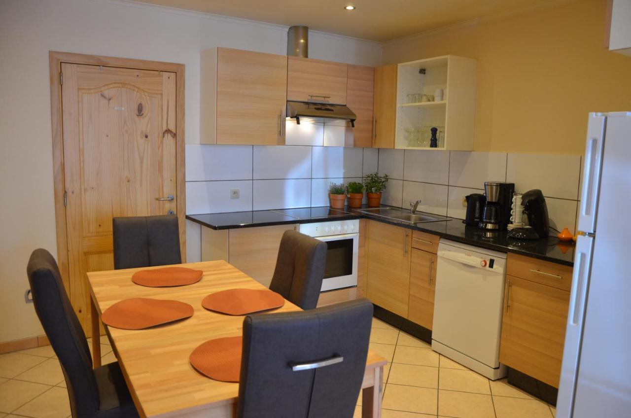 L'Abri Apartment Ла Рош ан Арден Екстериор снимка