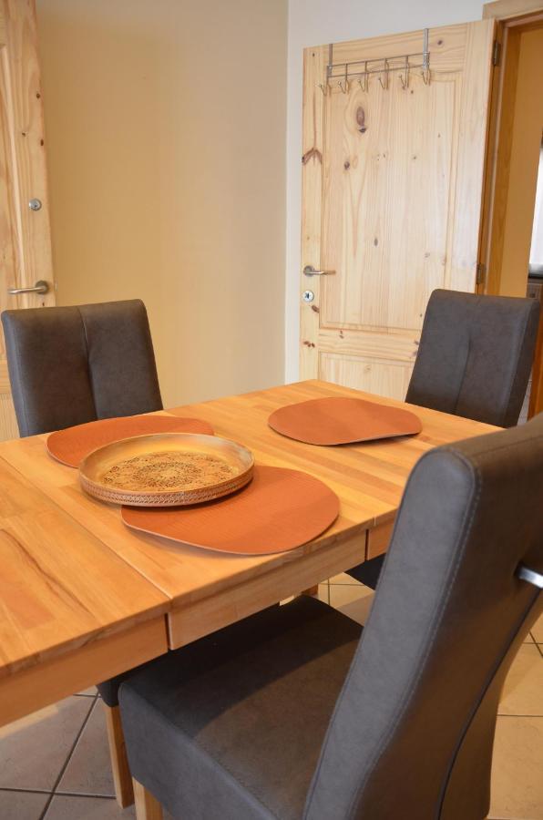 L'Abri Apartment Ла Рош ан Арден Екстериор снимка