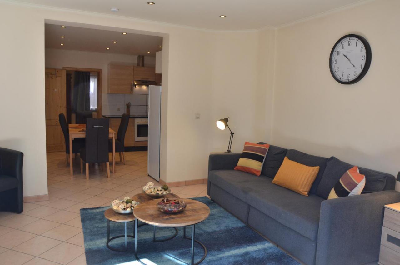 L'Abri Apartment Ла Рош ан Арден Екстериор снимка