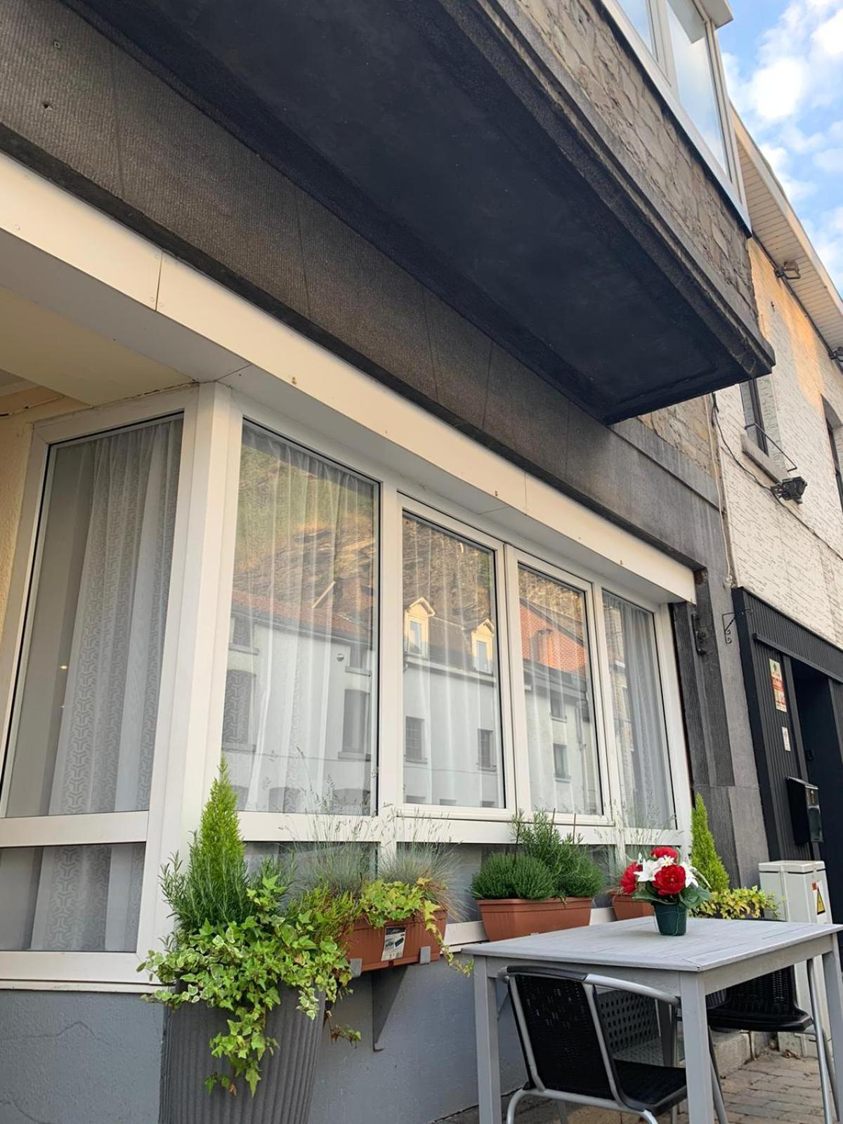 L'Abri Apartment Ла Рош ан Арден Стая снимка